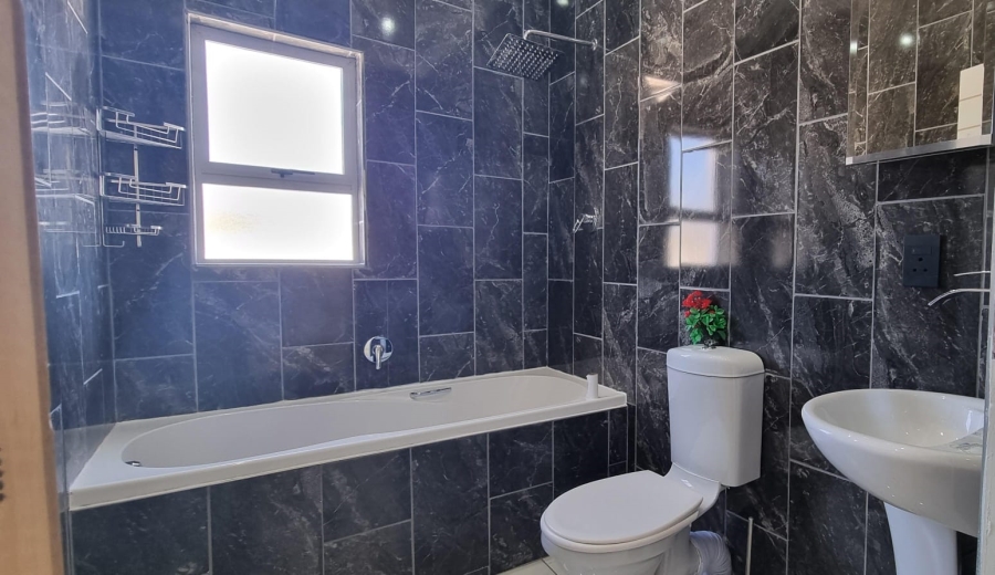 4 Bedroom Property for Sale in St Helena Views Western Cape